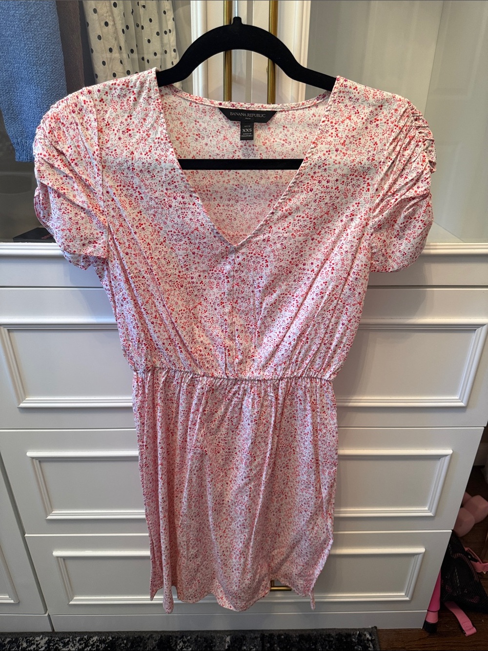 Banana Republic Pink Ditsy Floral V-Neck Dress